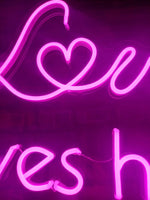 Love lives here (Next Day)