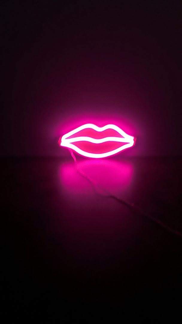 Kiss Me Neon Sign